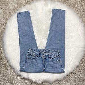 American Eagle Highest Rise Mom Jeans LONG